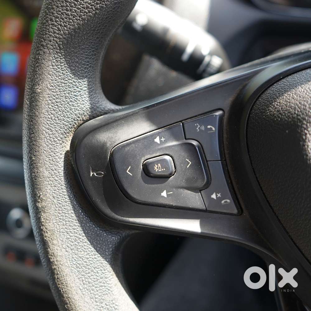 Tata Tiago 1.2 Revotron Xt (o), 2022, Petrol