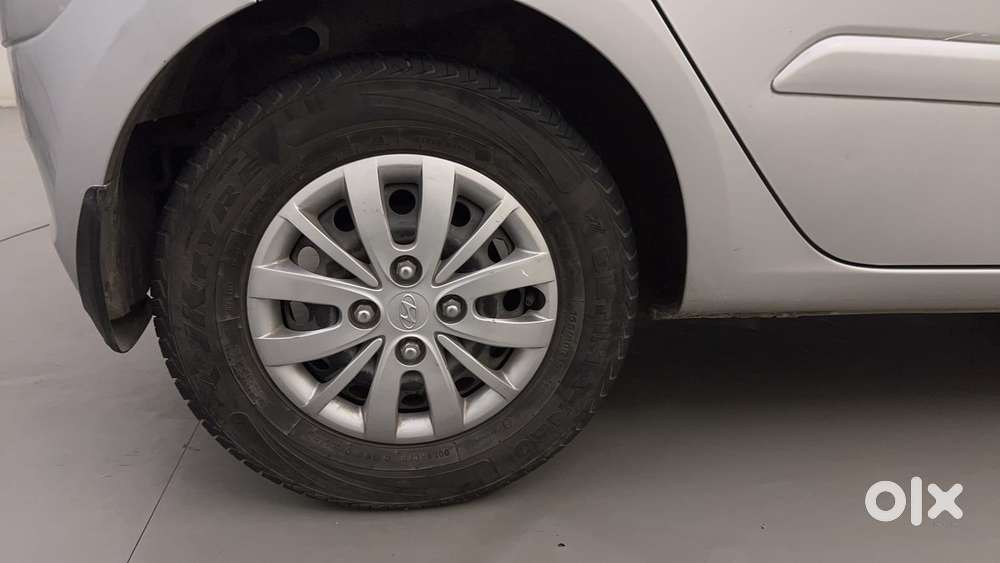 Hyundai I10 Sportz 1.2 Automatic Kappa2, 2013, Petrol