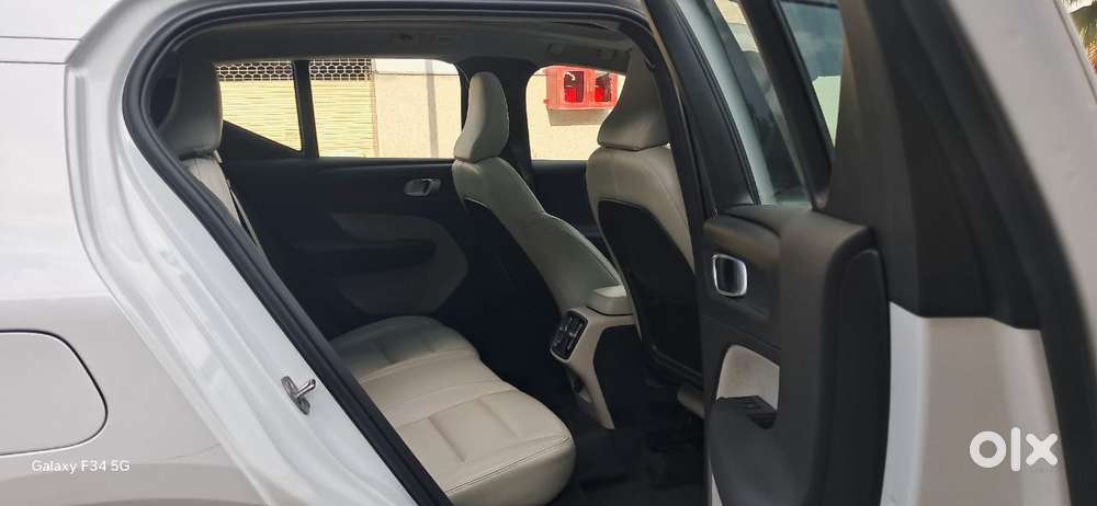 Volvo Xc40 B4 Ultimate, 2022, Petrol