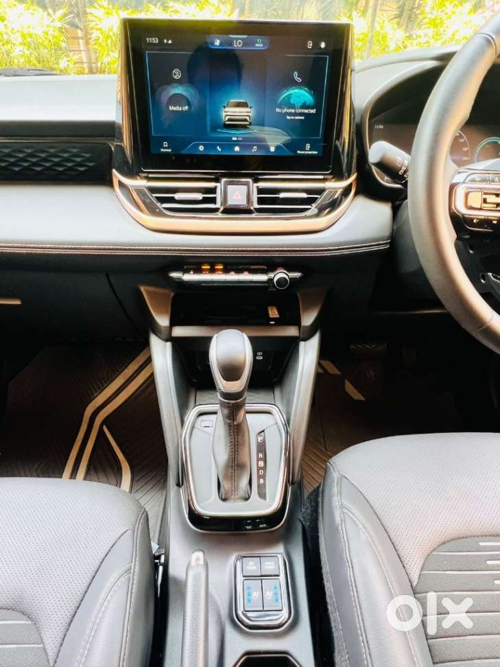 Maruti Suzuki Victoris, 2026, Petrol