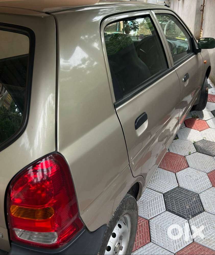 Maruti Suzuki Alto 2012 Petrol Well Maintained, Power Windows (front)