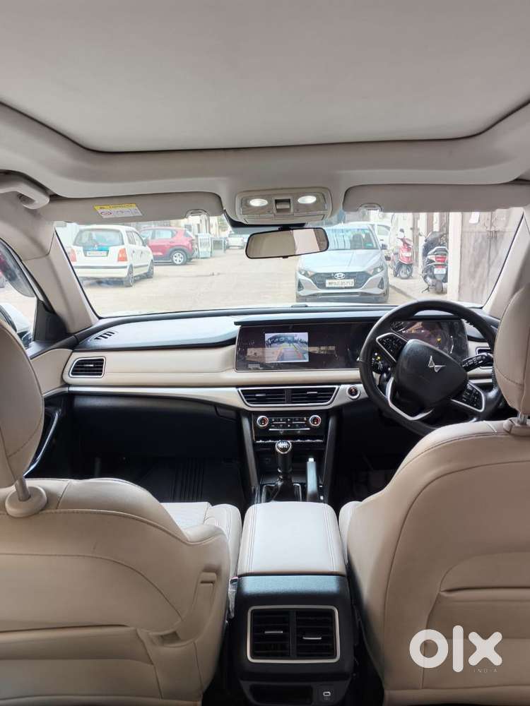 Mahindra Xuv700 2.2 Ax 7 Diesel Mt Str, 2022, Diesel