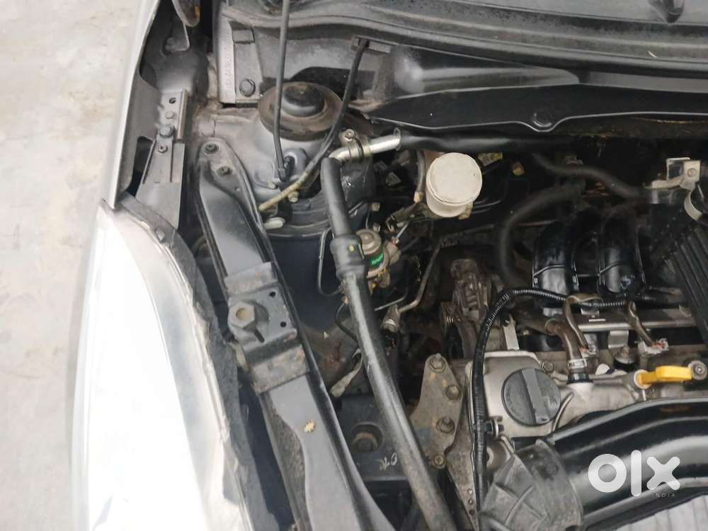 Maruti Suzuki Swift Dzire 1.3 Vxi, 2013, Petrol