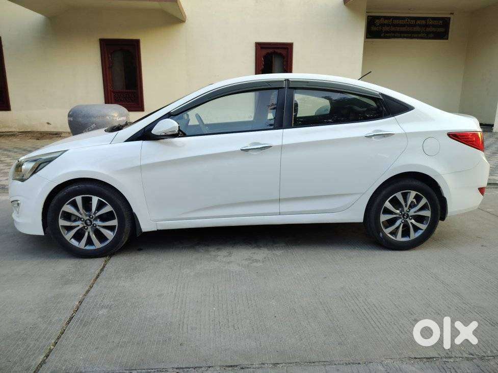 Hyundai Verna 1.6 Sx Crdi At, 2015, Diesel
