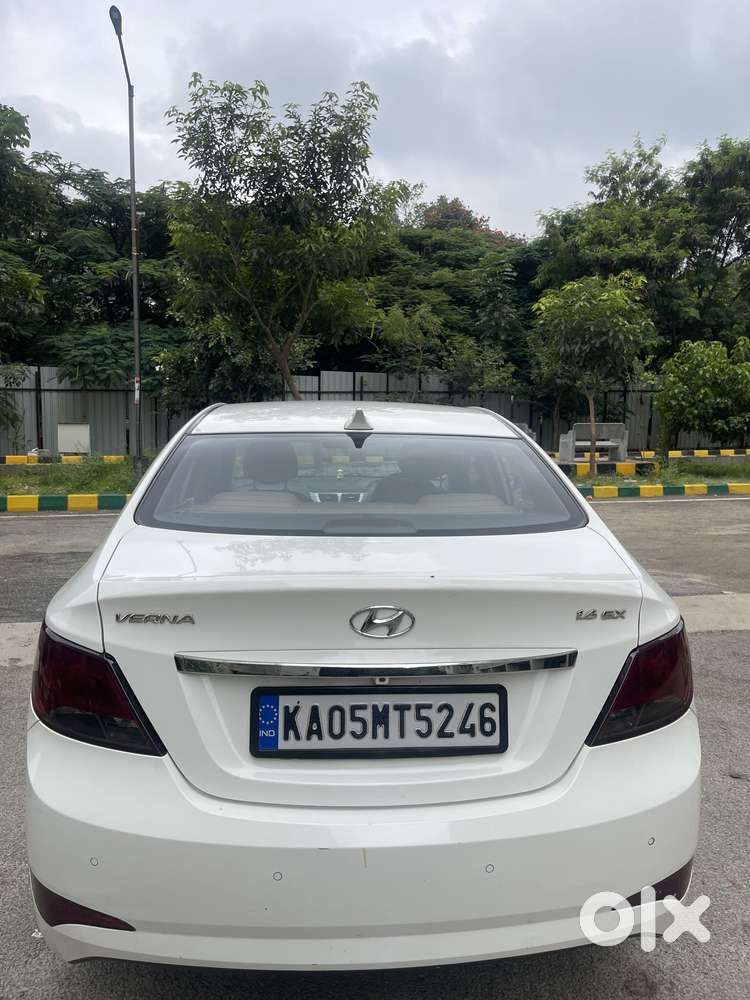 Hyundai Verna 1.6 Sx (o) Anniversary Edition Vtvt, 2016, Petrol