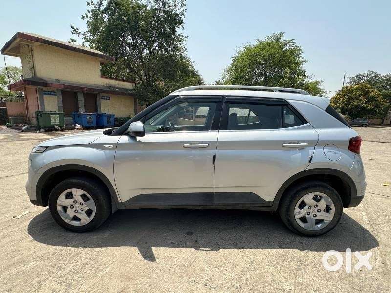 Hyundai Venue S 1.2 Petrol, 2022, Petrol