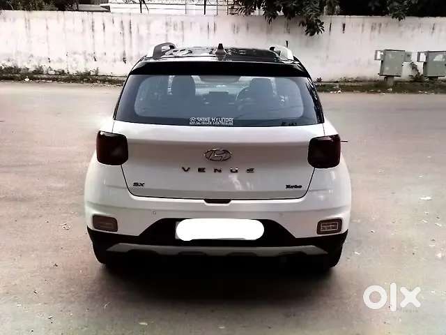 Hyundai Venue Sx Plus Turbo Dct, 2019, Petrol