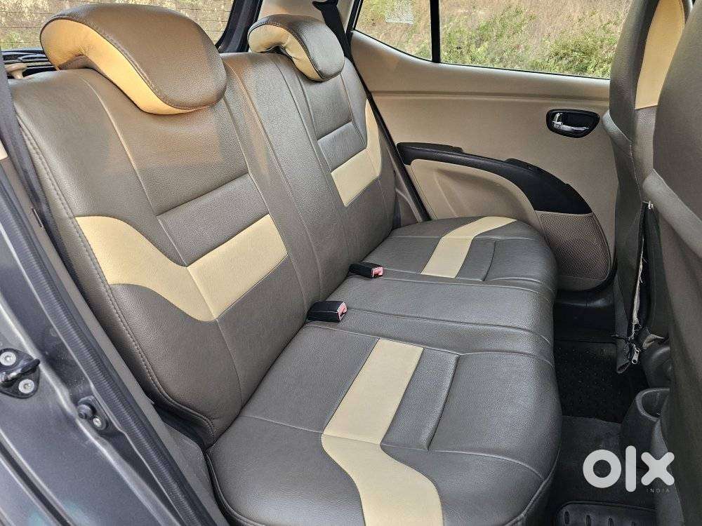 Hyundai I10 Sportz At, 2011, Petrol