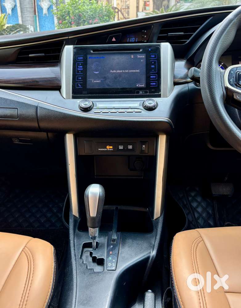 Toyota Innova Crysta 2.8 Z, 2017, Diesel