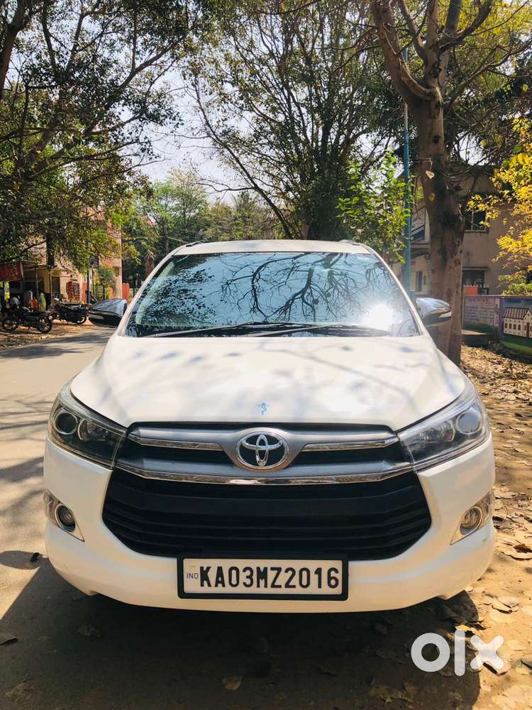 Toyota Innova Crysta 2.8 Z, 2016, Diesel