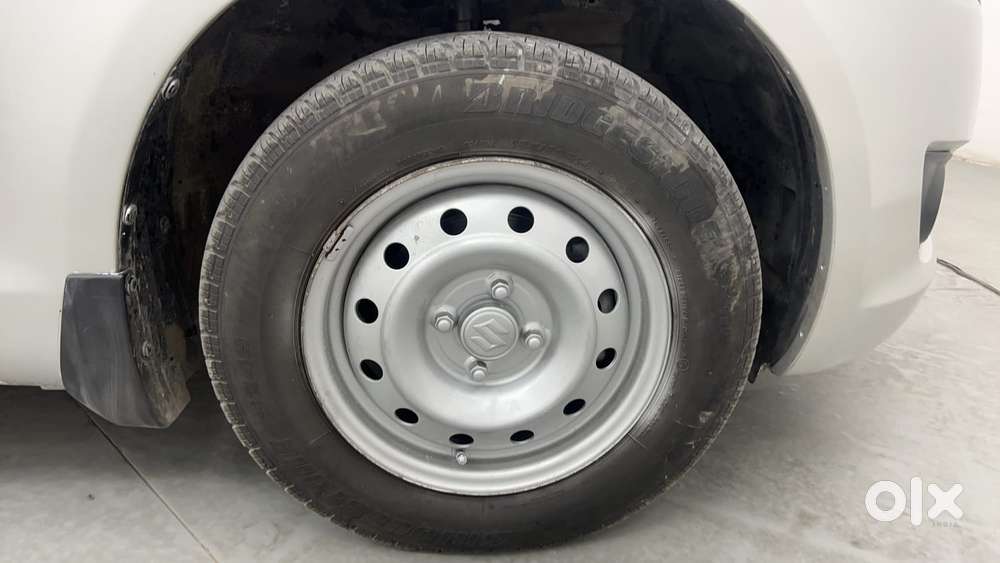 Maruti Suzuki Swift Lxi 2018, 2012, Petrol