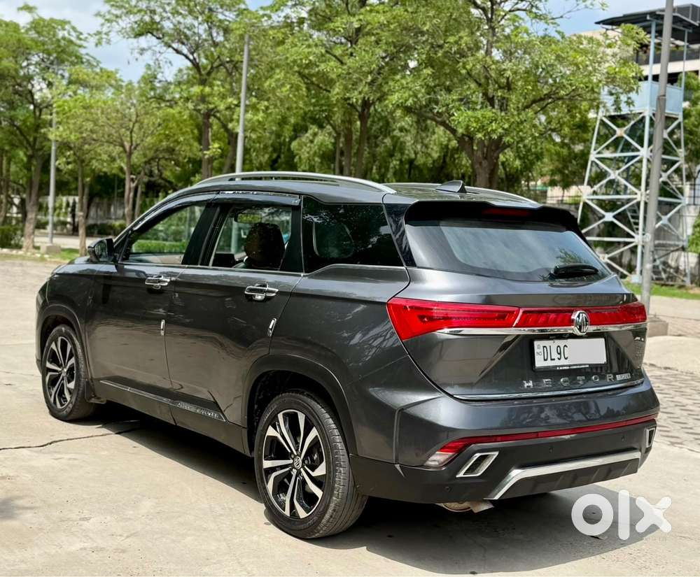 Mg Hector Plus Sharp Pro 1.5 Turbo Petrol Cvt 6 Str Dual Tone, 2023,..