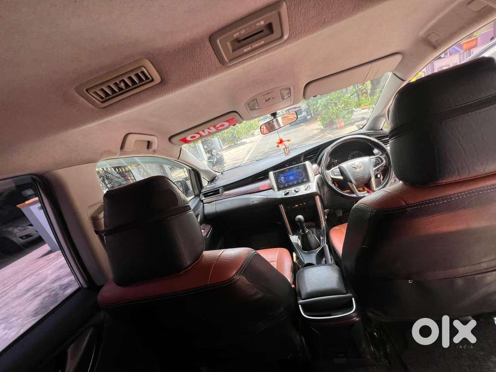 Toyota Innova Crysta 2.4 G Mt, 2017, Diesel
