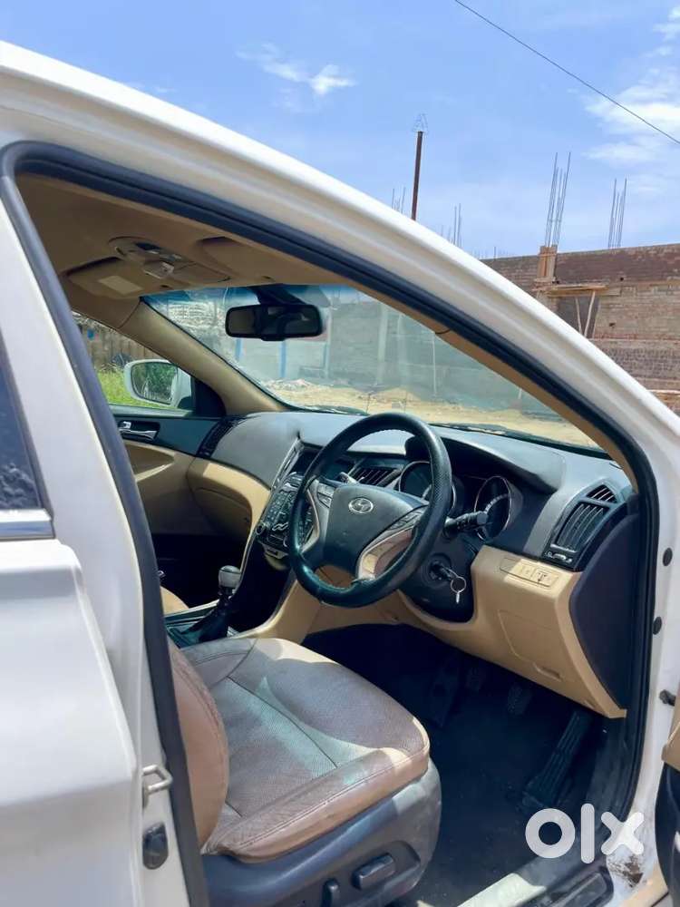 Hyundai Sonata 2.7 V6