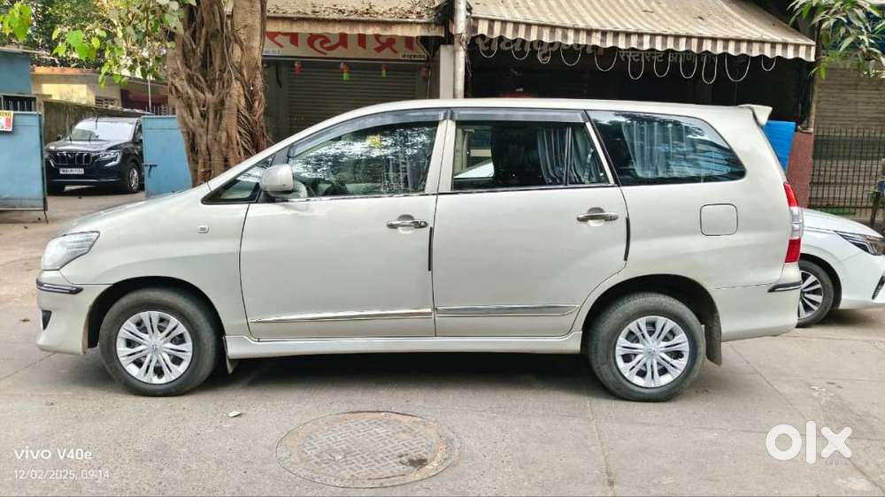 Toyota Innova 2012 Diesel