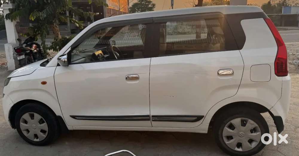 Maruti Suzuki Wagonr 2019 Vxi Amt  1st Owner  62,000 Km  Excellent