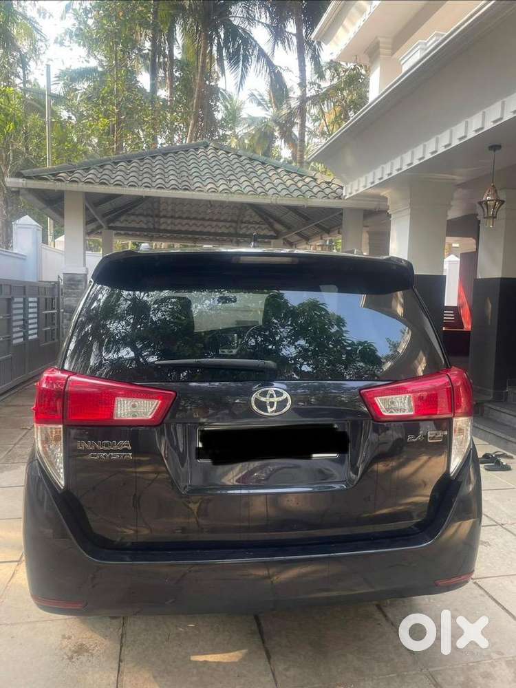 Toyota Innova Crysta 2022 Diesel Automatic Year