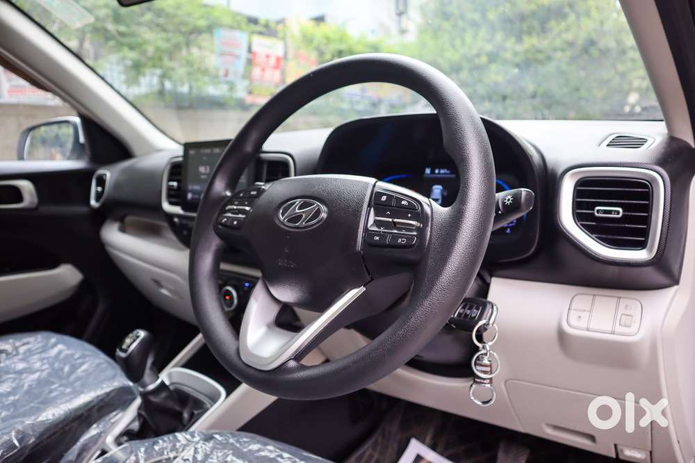Hyundai Venue 1.0 S (o) Turbo Imt, 2022, Petrol