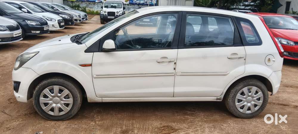 Ford Figo 1.2 Duratec Petrol Zxi, 2014, Petrol