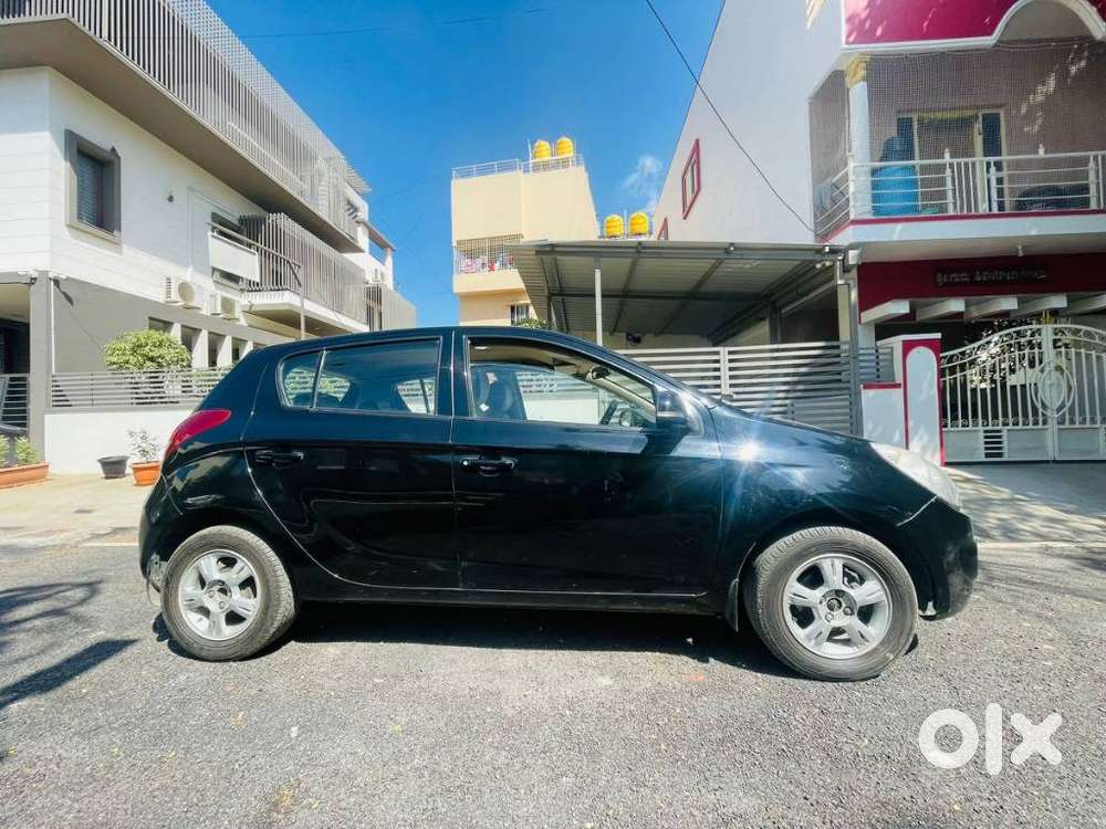 Hyundai I20 Sportz 1.2 Bs-iv, 2011, Petrol