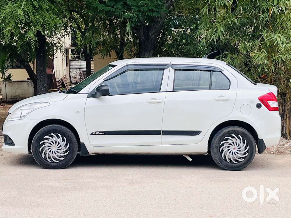 Maruti Suzuki Swift Dzire, 2022, Petrol