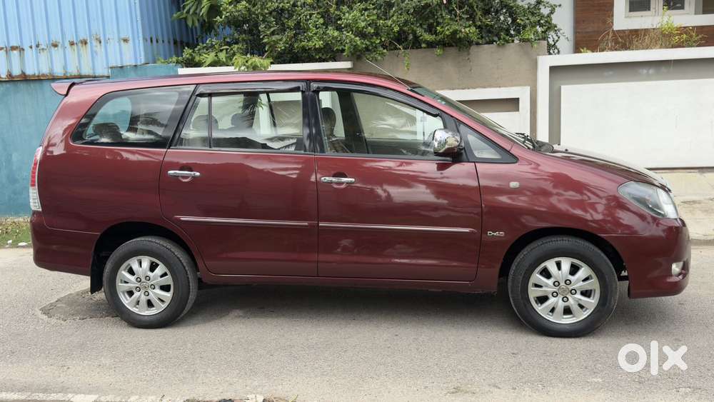 Toyota Innova 2.0 Vx 8 Str, 2009, Diesel