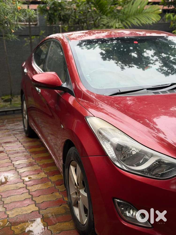 Hyundai Elantra 2014 Diesel 11000 Km Driven