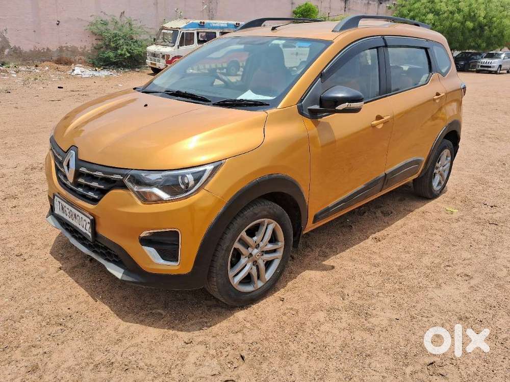 Renault Triber Rxz, 2022, Petrol