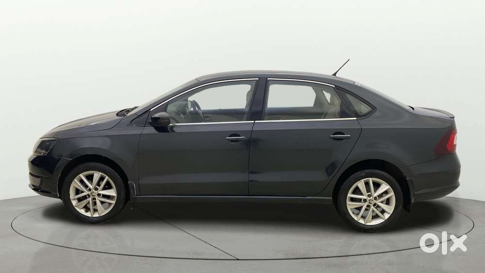 Skoda Rapid 1.6 Mpi At Style, 2018, Petrol