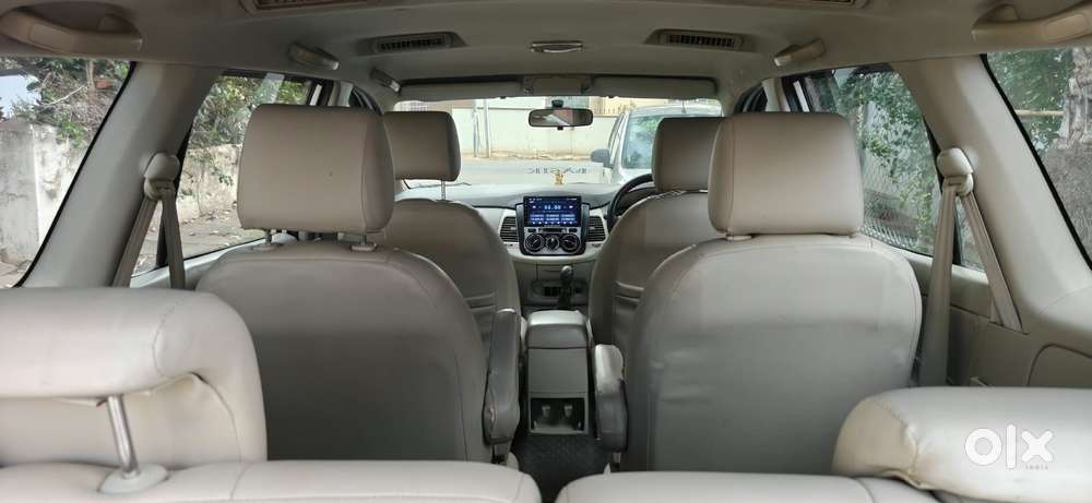 Toyota Innova 2.5 G4 Diesel 7-seater, 2010, Diesel