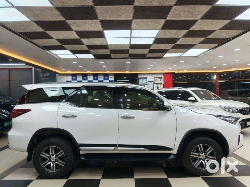 Toyota Fortuner 4x2 At 2.8 Diesel, 2019, Diesel