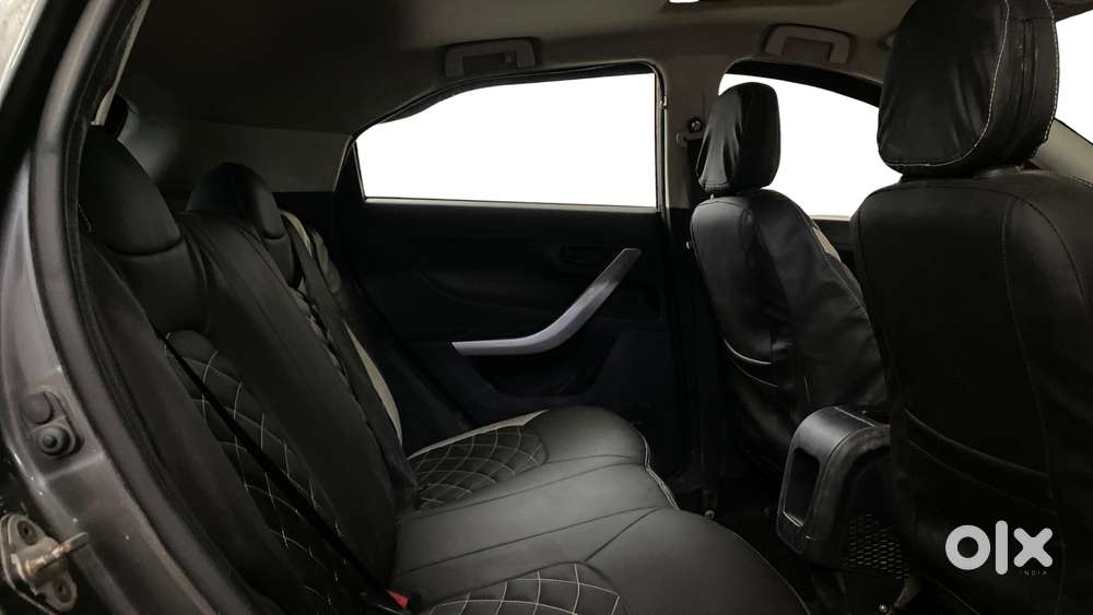 Tata Nexon 1.2 Revotron Xm (s), 2022, Petrol