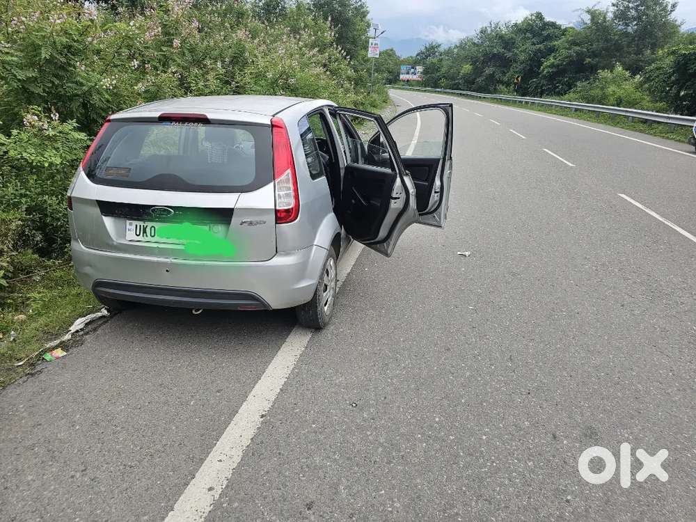 Ford Figo 1.2 Petrol 2013