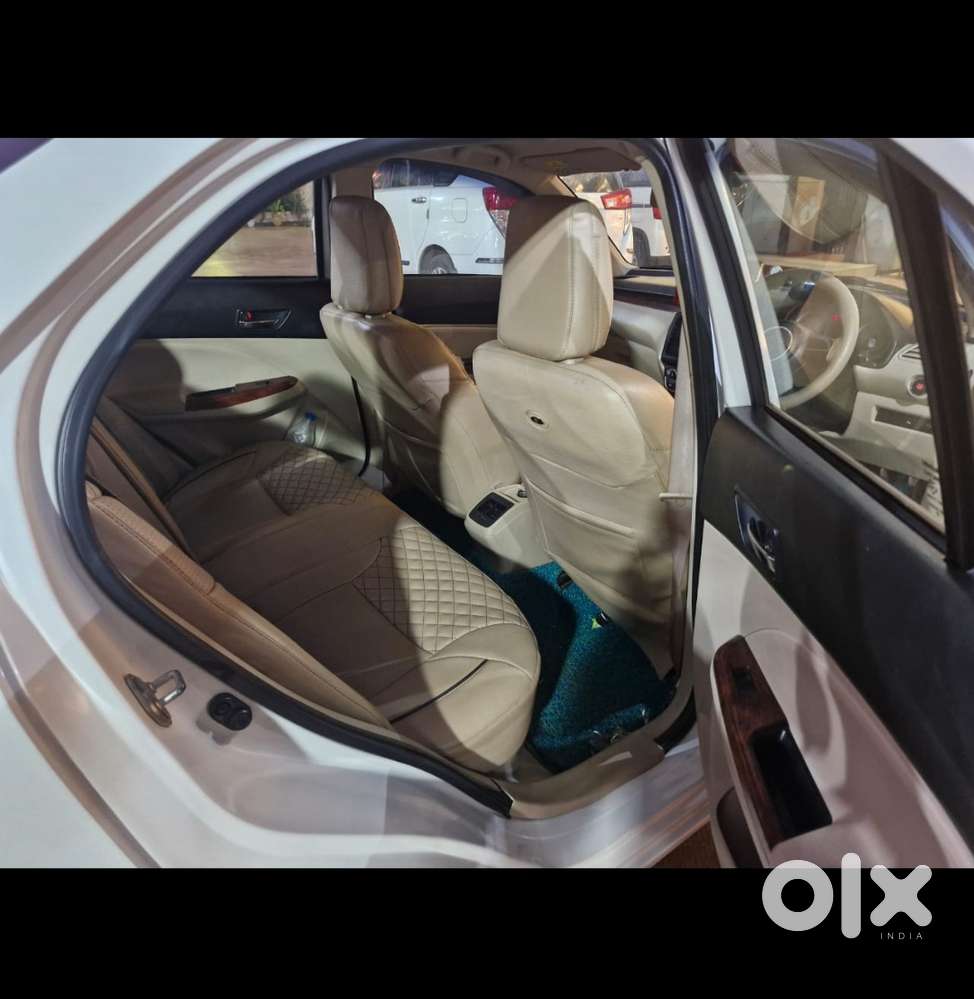 Maruti Suzuki Dzire 1.2 Zxi, 2018, Petrol