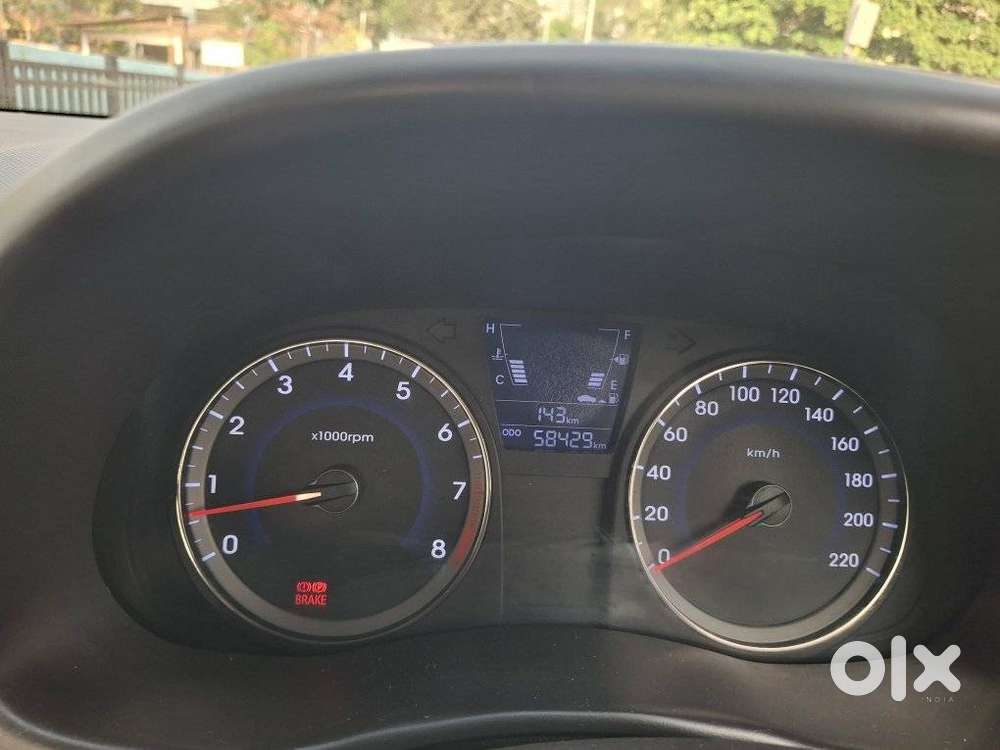Hyundai Fluidic Verna 1.6 Vtvt Sx, 2016, Petrol