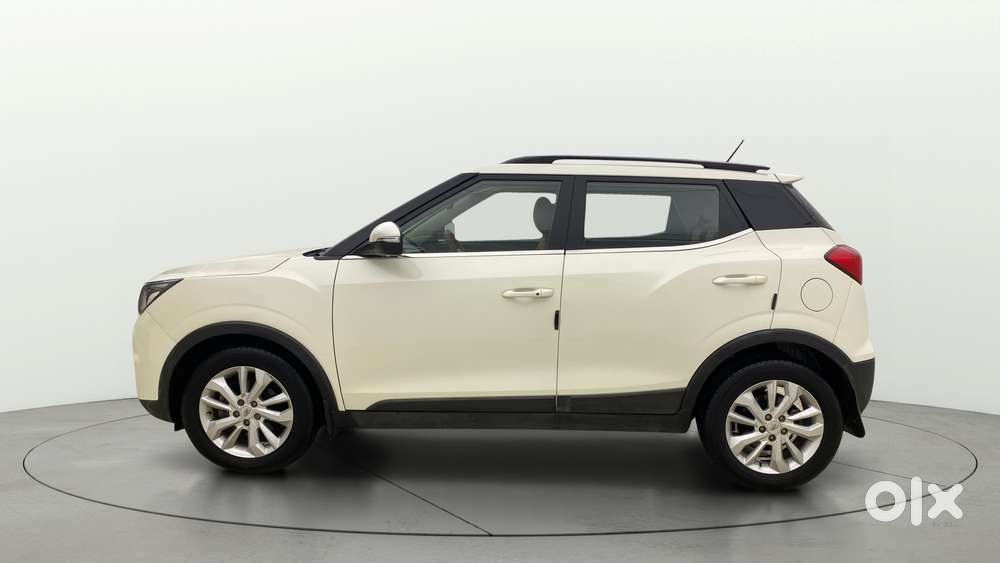 Mahindra Xuv300 W8, 2021, Petrol