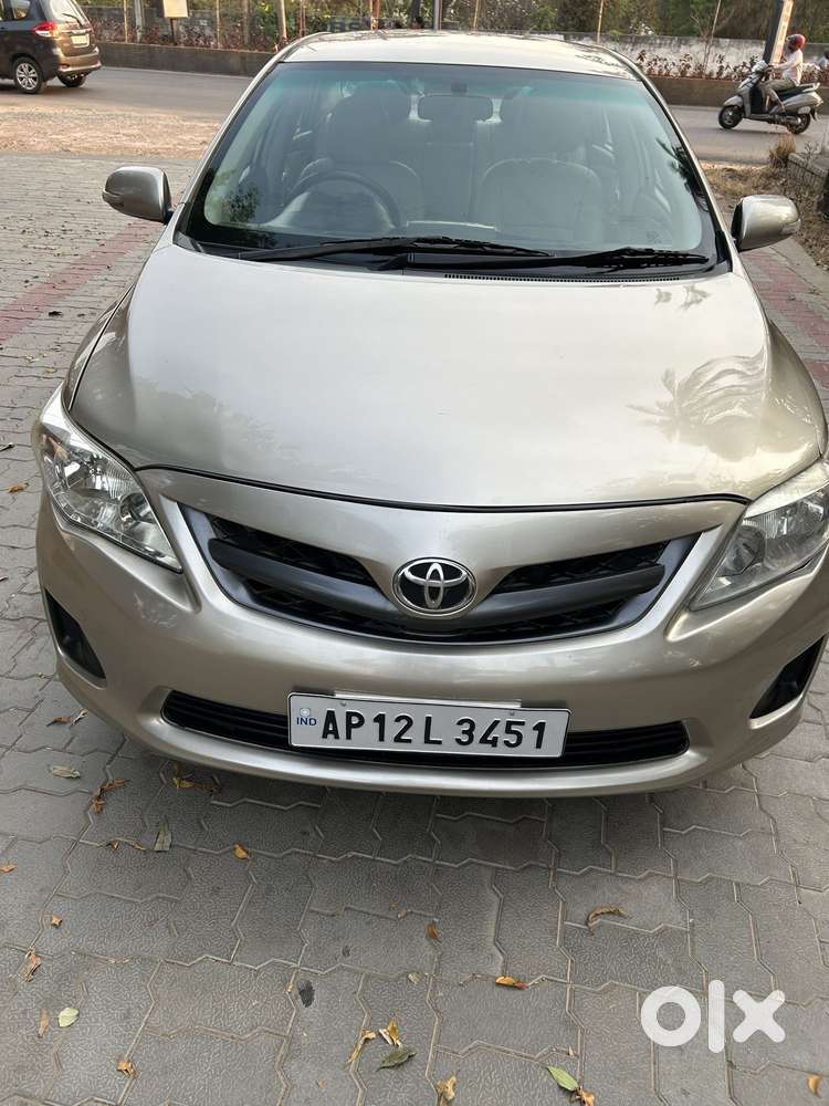 Toyota Corolla Altis 2010-2013 Diesel D4dg, 2011, Diesel