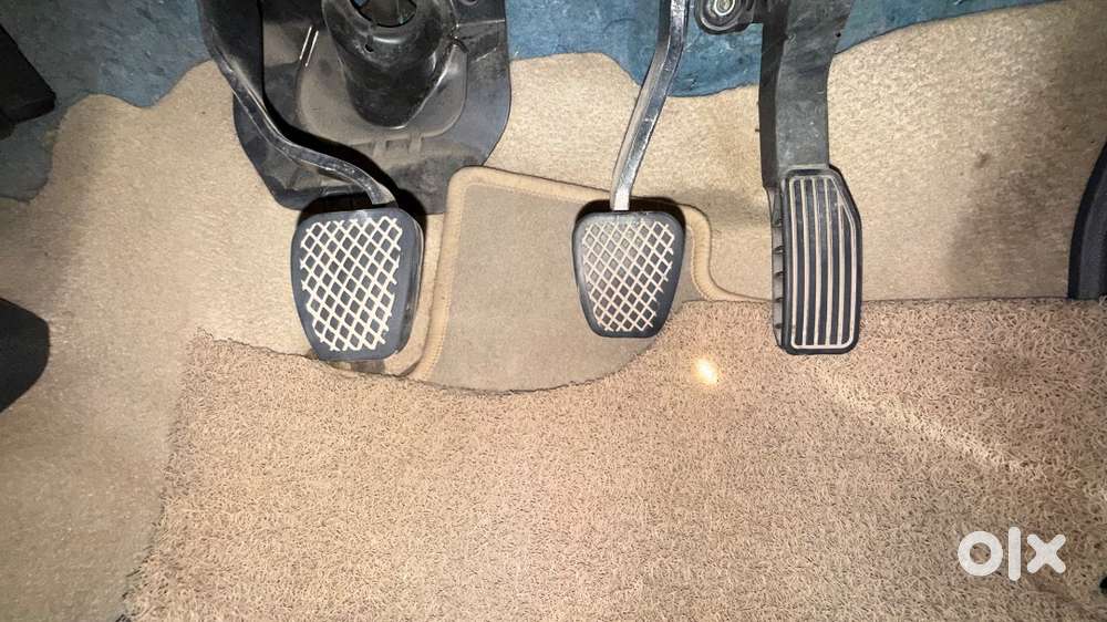 Honda City V 2015 1.5 Diesel Turbo I-dtech Metallic Brown Colour