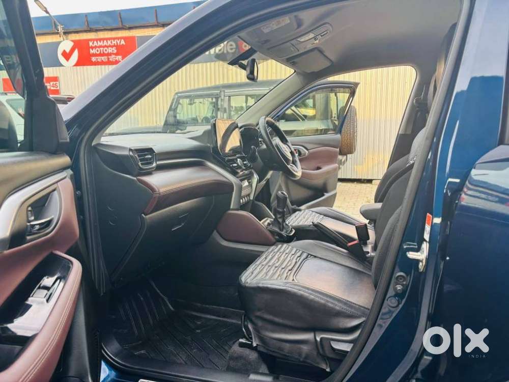 Maruti Suzuki Grand Vitara 1.5 Zeta Smart Hybrid, 2024, Petrol