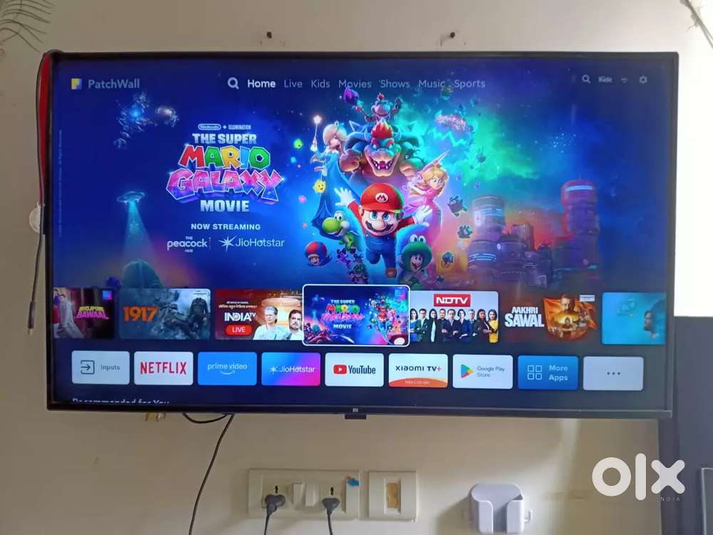 55 inch smart LED TV with sound bar