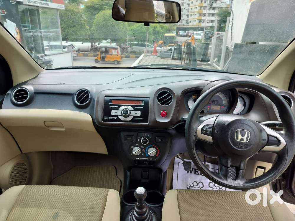 Honda Brio V Mt, 2012, Petrol