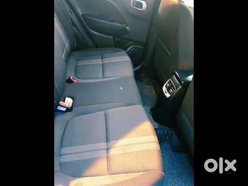 Hyundai Venue S 1.2 Petrol, 2021, Petrol