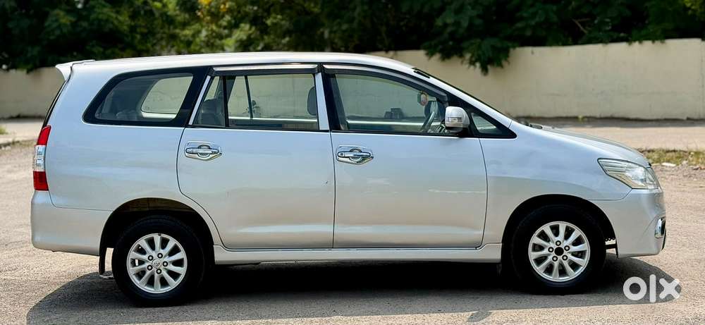 Toyota Innova 2.5 V 7 Str, 2014, Diesel