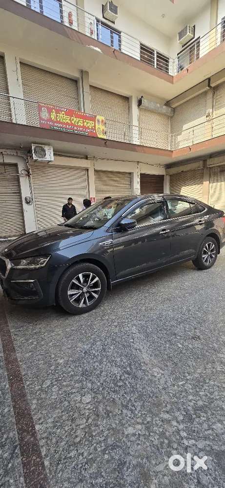 Skoda Slavia 2023 Petrol Well Maintained