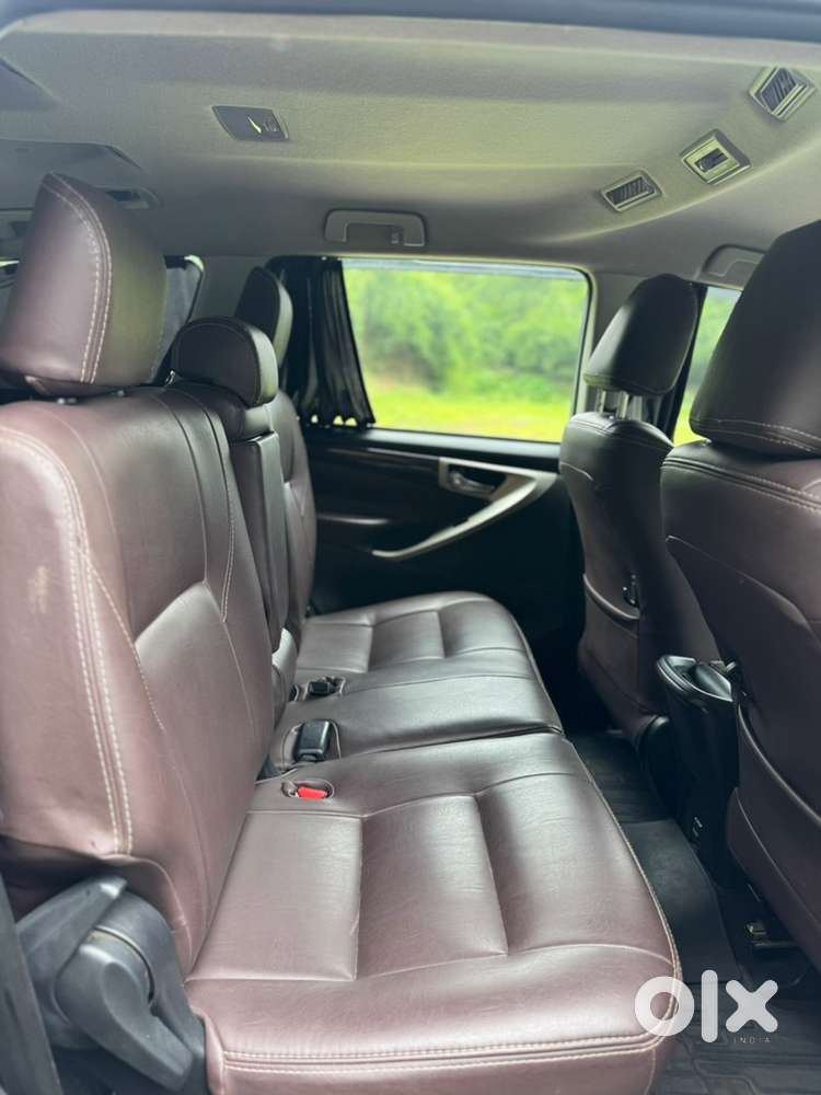 Toyota Innova Crysta 2020 Diesel 67000 Km Driven