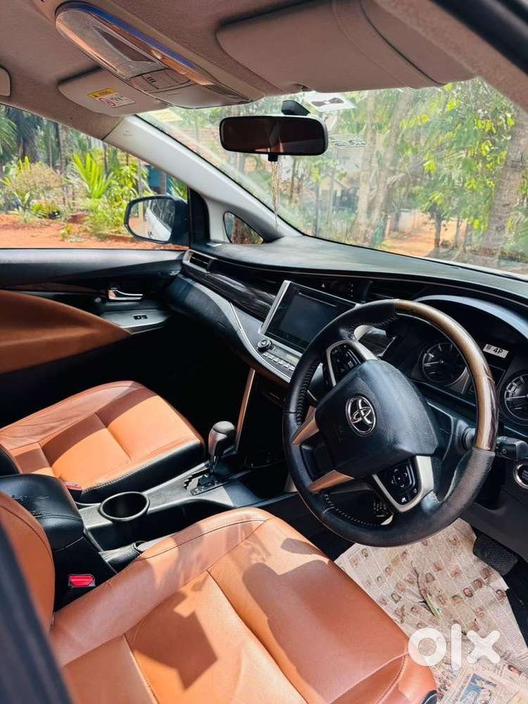 Toyota Innova Crysta 2019 Diesel Well Maintained