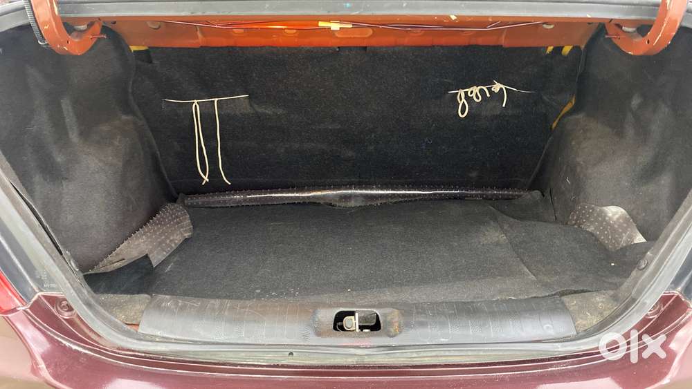 Maruti Suzuki Swift Dzire Vxi At, 2015, Petrol