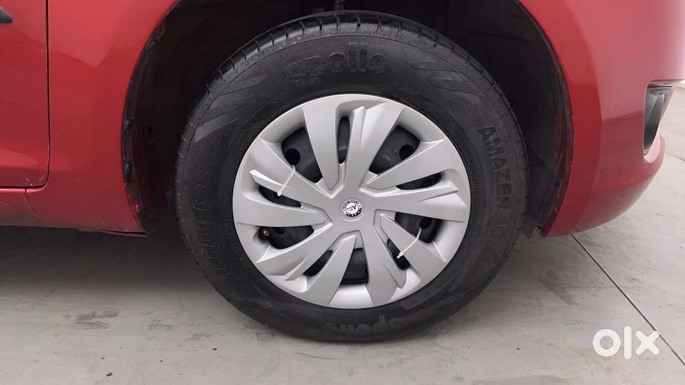 Maruti Suzuki Swift Vvt Vxi, 2014, Petrol