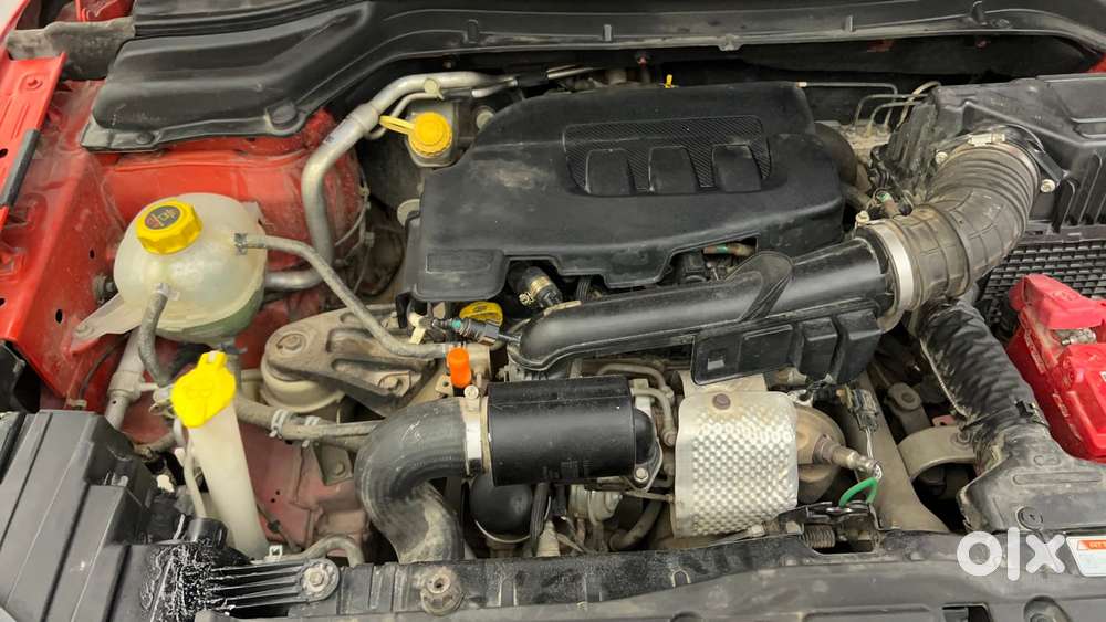 Mahindra Xuv300 W8 Option, 2019, Petrol