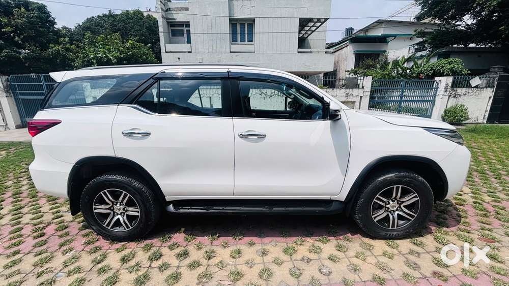 Toyota Fortuner 4x2 Mt 2.8 Diesel, 2019, Diesel